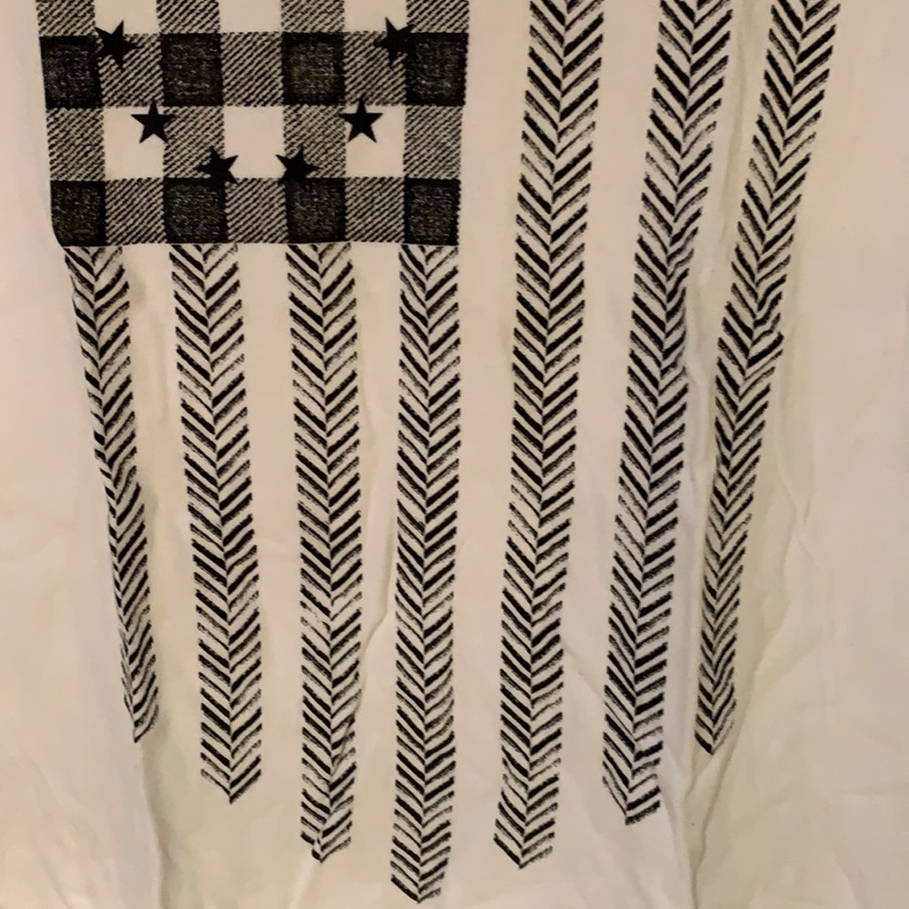 Guess t-shirt - Picture 3 of 5